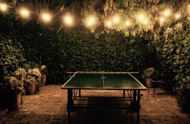 Chateau Marmont Restaurant Tischtennistisch