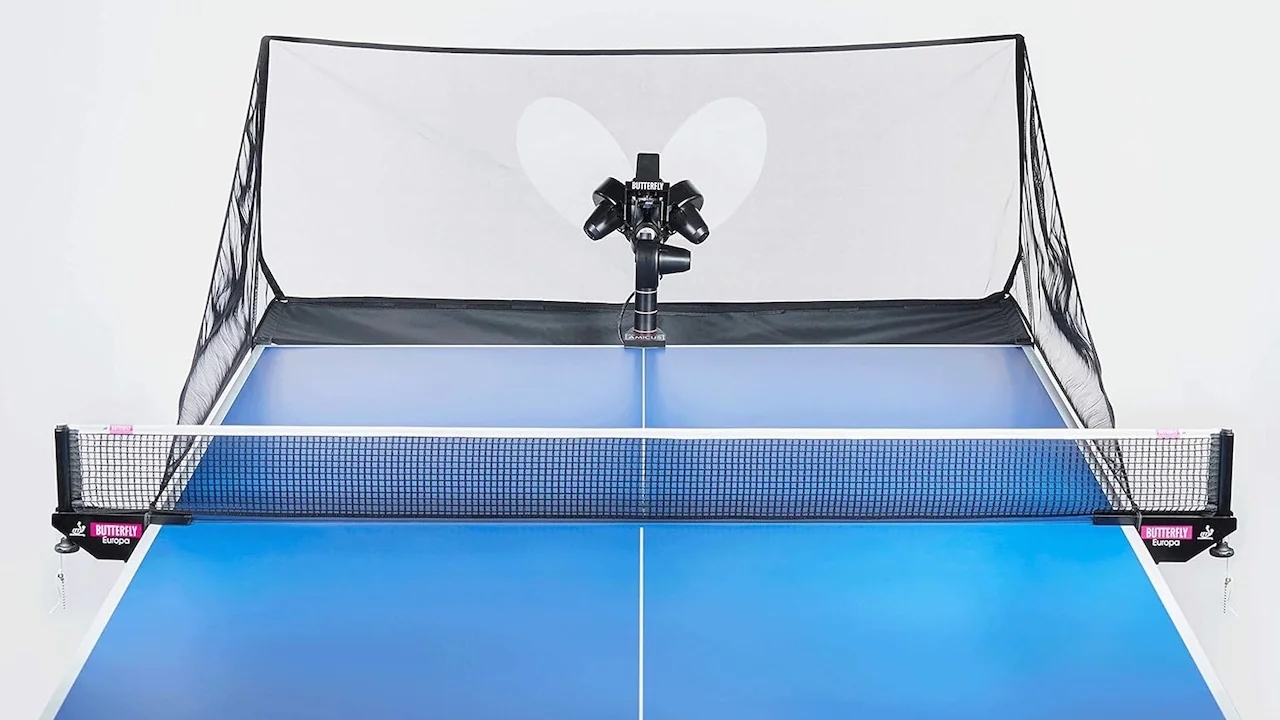 Butterfly Amicus Expert Table Tennis Robot with accessories