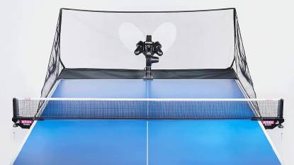 Butterfly Amicus Expert Tischtennis-Roboter mit Zubehör