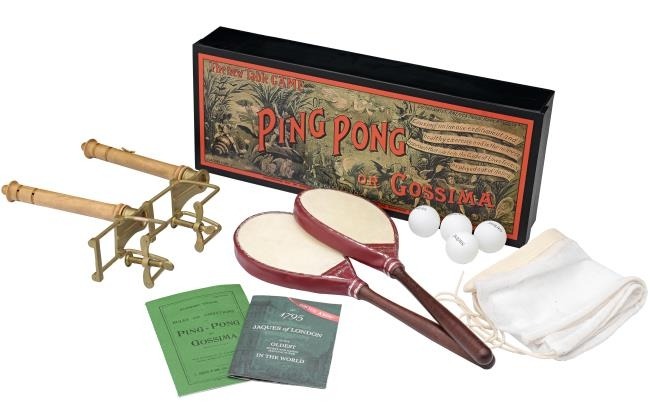 Ein frühes Ping-Pong-Set aus London, der Stadt, die Tischtennis erfunden hat